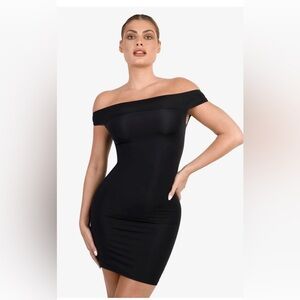 New. Popilush dress with built in shape wear
